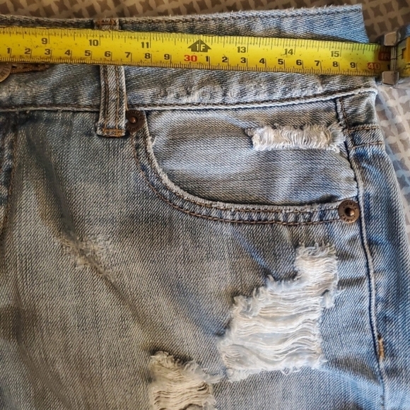 Jimmy'z vintage 80's women's sz 6‎ distressed denim shorts - Picture 6 of 6